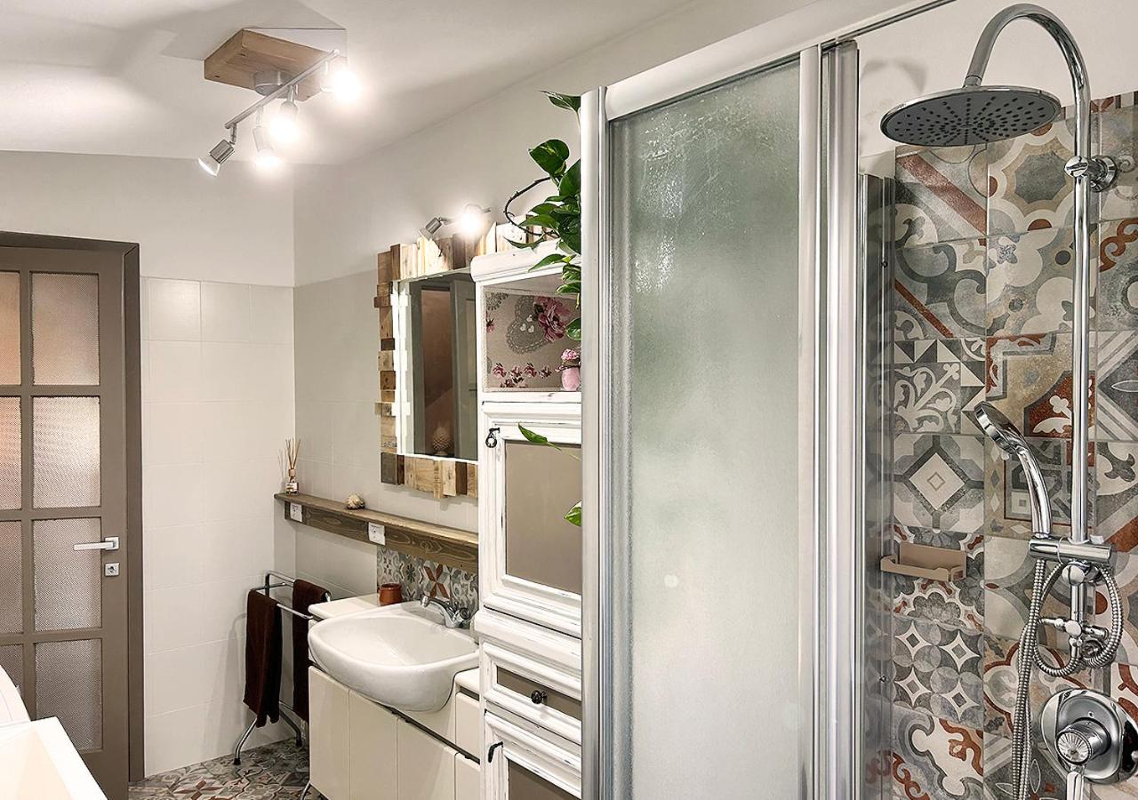 La Mansardina Apartment Venegono Superiore Ngoại thất bức ảnh